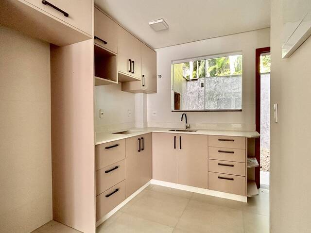 #57 - Casa para Venda em Blumenau - SC - 1
