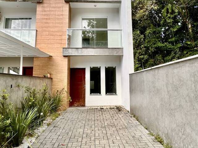 #57 - Casa para Venda em Blumenau - SC - 2
