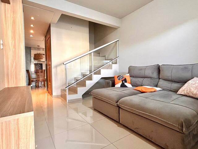 #64 - Casa para Venda em Blumenau - SC